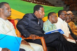 Bénin : Les députés renvoient les ministres du parlement  